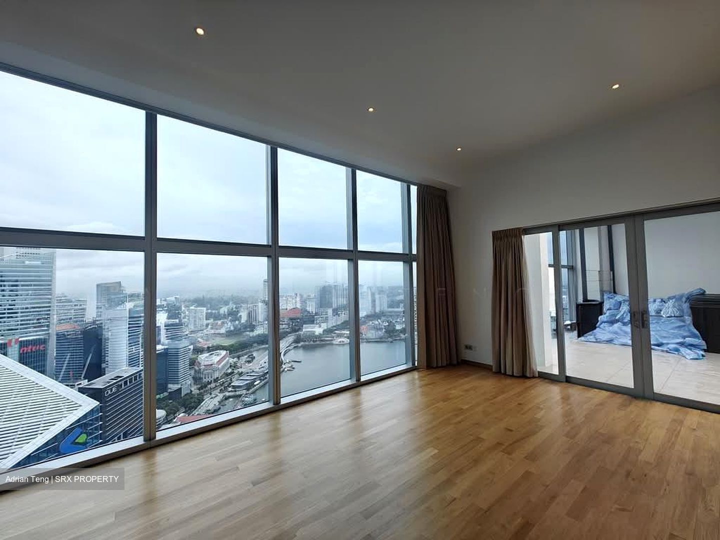 Marina Bay Residences (D1), Condominium #585857481